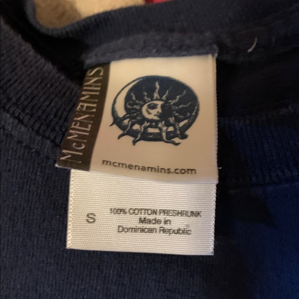 McMenamins Blue Moon Rising tee - Picture 2 of 4